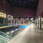 Easy&comfortable Living In The Middle Of Services