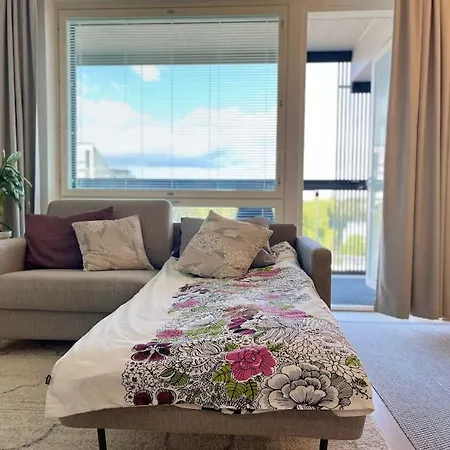 Easy&comfortable Living In The Middle Of Services Espoo