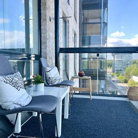 Easy&comfortable Living In The Middle Of Services エスポー